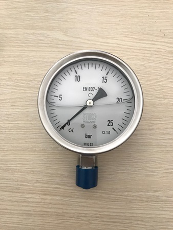 Đồng hồ đo áp suất nước